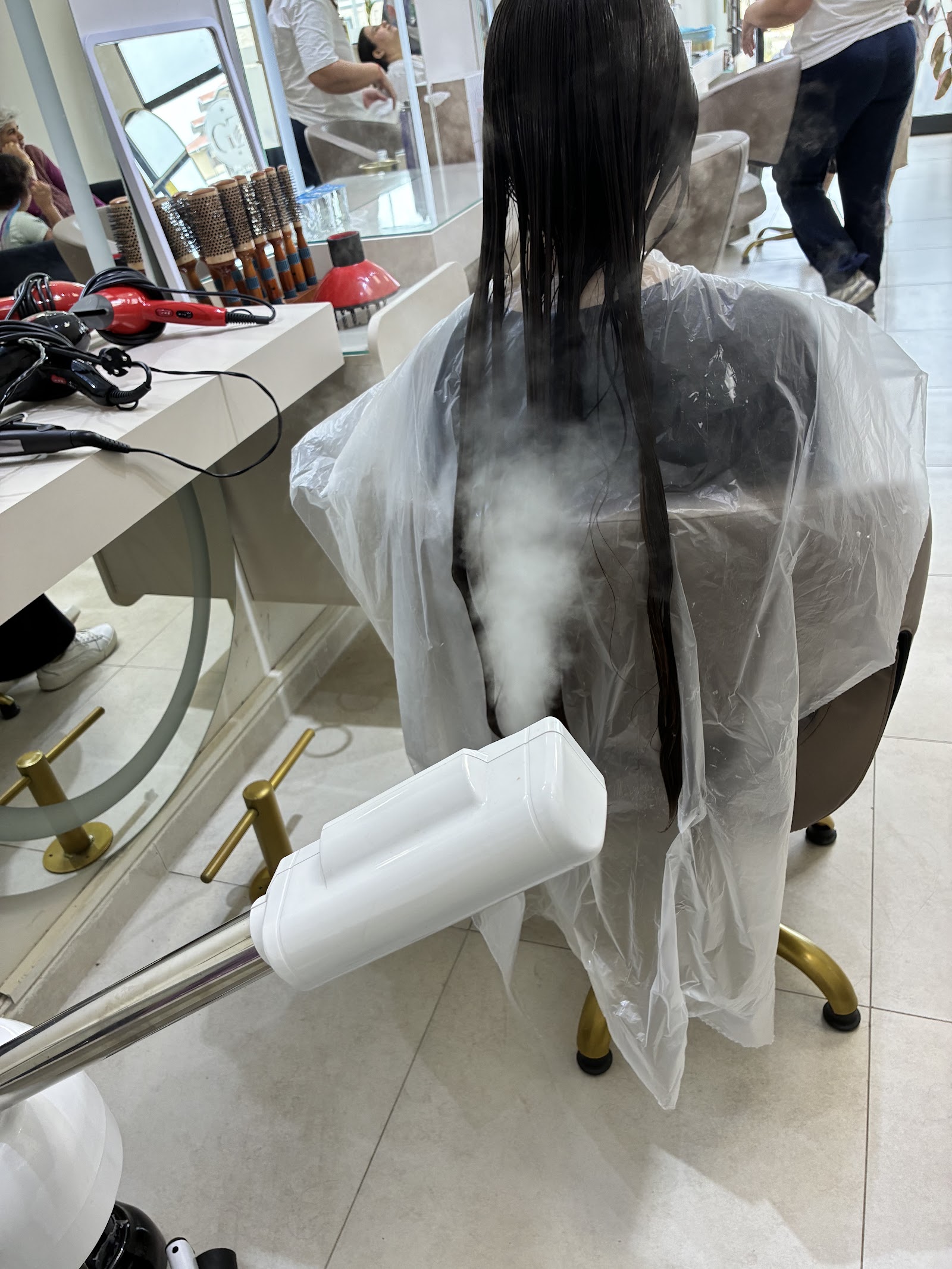 GZ AUERA HAIR&BEAUTY