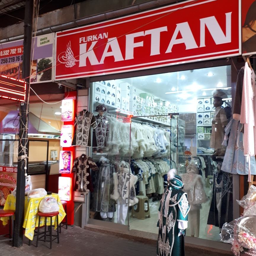 Kaftan LORA ORGANİZASYON AYDIN BİNDALLI Sünnetlik Nikah Şekeri TAHT KINA