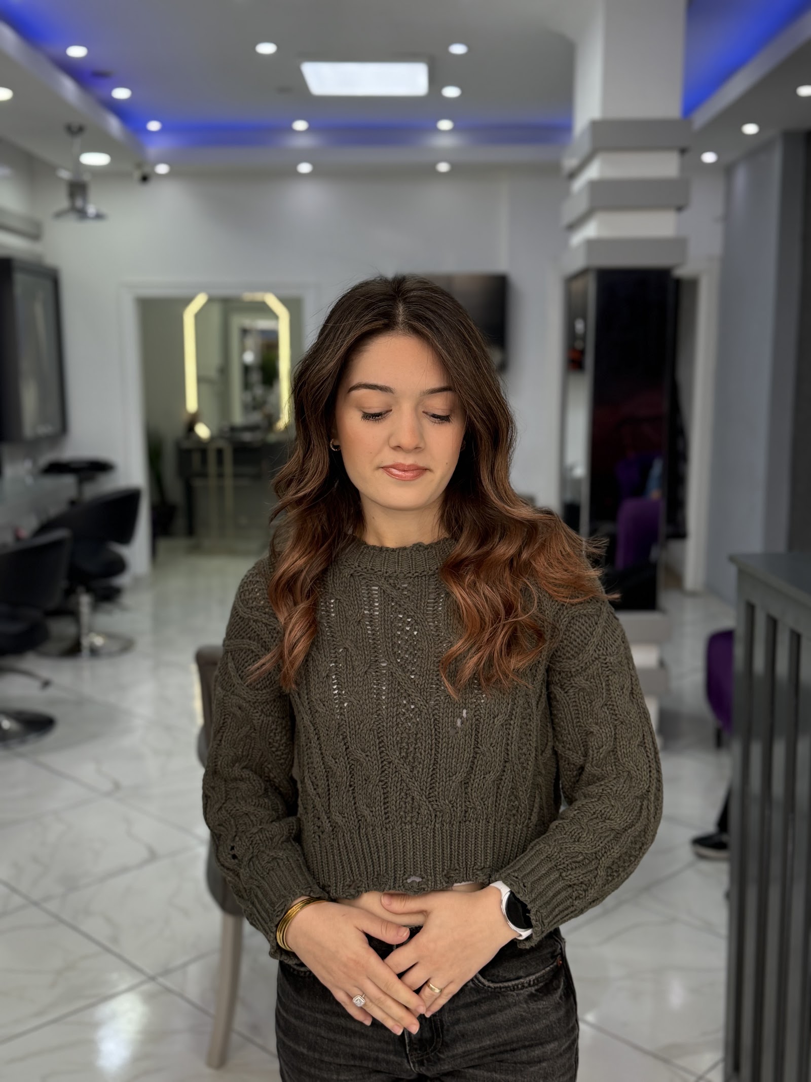 OZAN AKÇIL HAIR MAKE-UP STUDİO